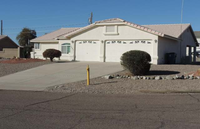 1697 Cardinal Dr - 1697 Cardinal Drive, Lake Havasu City, AZ 86403