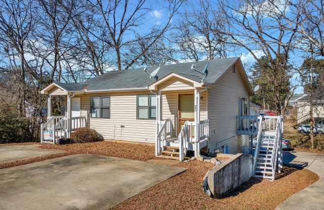 341 W Griffin St Apt A photos photos