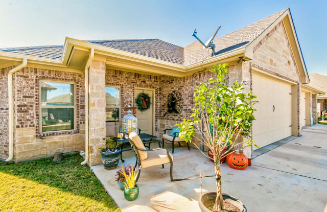 4907 Opal Court - 4907 Opal Court, Granbury, TX 76049