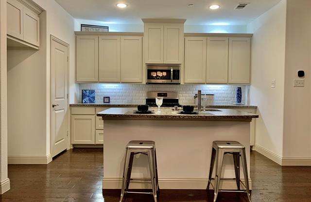 6265 Davison Way Gallery 2