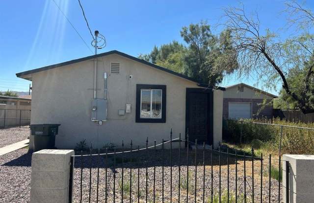 833 East Marguerite Avenue photos photos