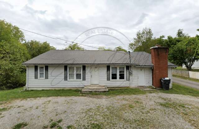 SPECIAL:  1/2 OFF FIRST MONTHS RENT for Lovely Ranch 3 Bedroom Duplex! photos photos