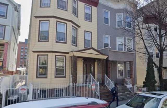 3084 Decatur Avenue photos photos