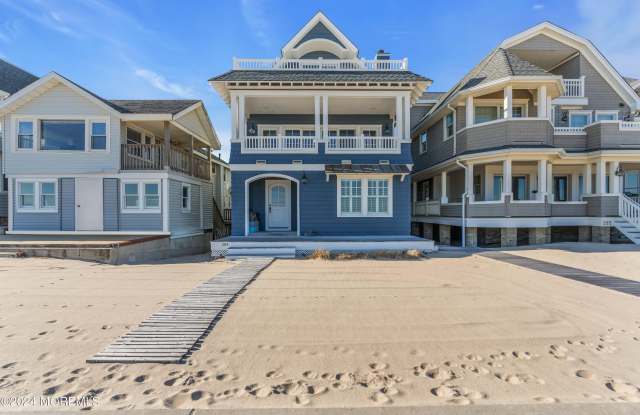 289 Beach Front photos photos