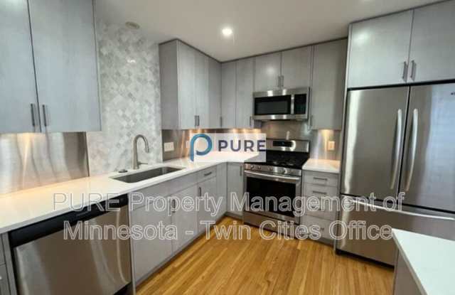 1799 Summit Ave photos photos