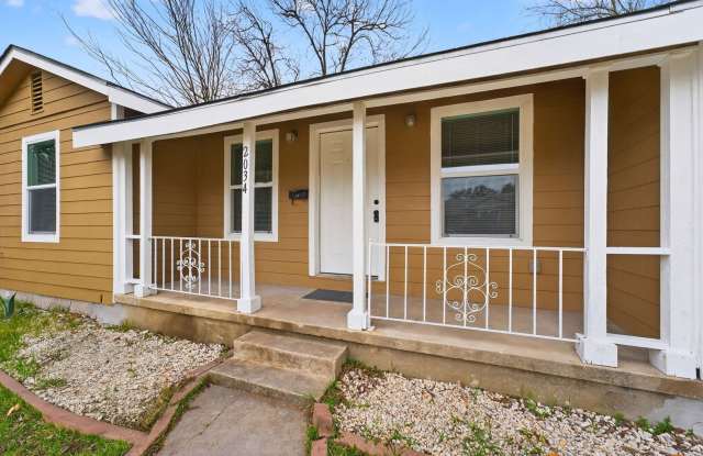 2034 EDISON DR Gallery 2