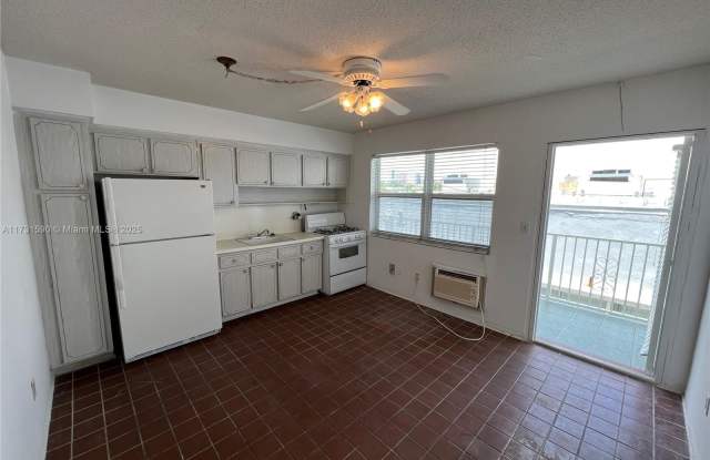 524 Washington Ave photos photos