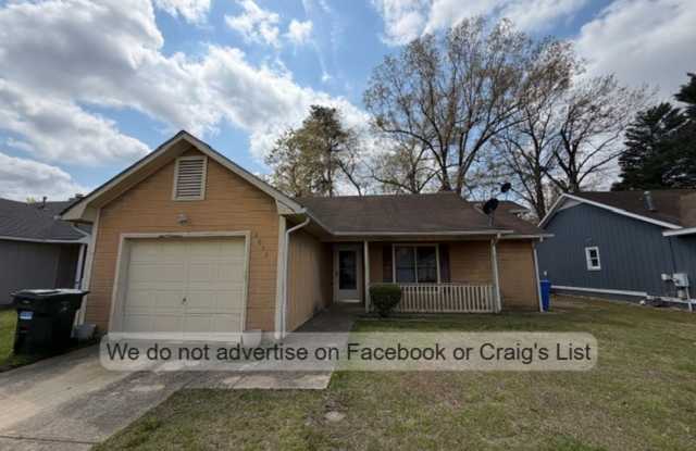 Glen Reilly- Shawcross Lane photos photos Glen Reilly- Shawcross Lane photos photos