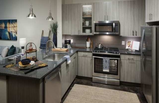 120 West CityLine Drive Gallery 4