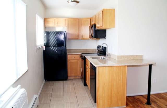 2955 Madison Gallery 2