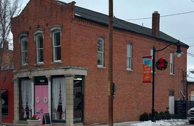 1024 Main st photos photos