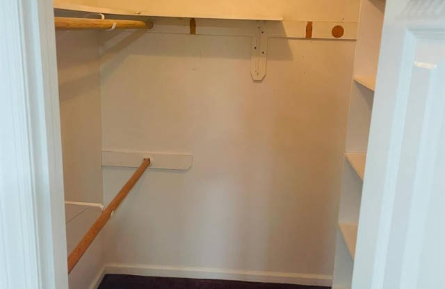 1219 Ott Lane Gallery 4