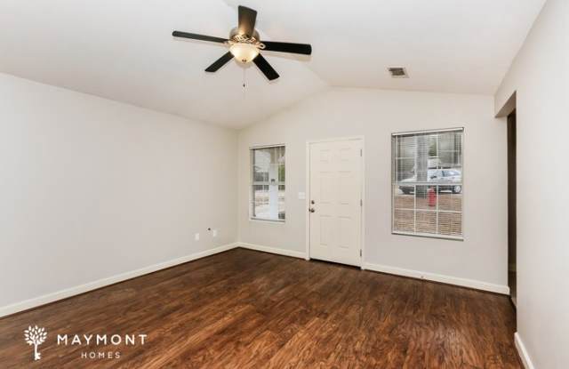 1556 Chelsea Lane Gallery 4