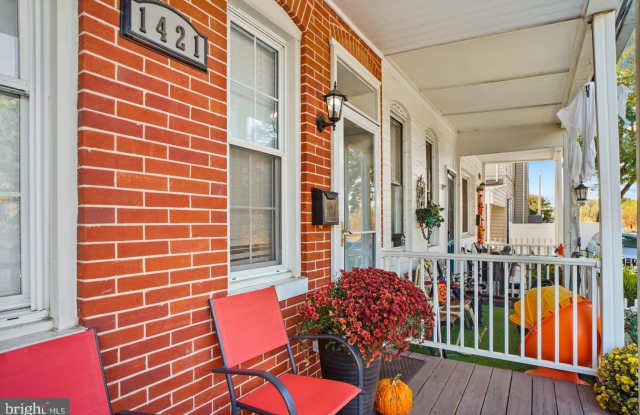 1421 RACE Street photos photos