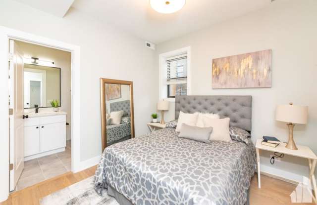 4409 N Seeley Gallery 3