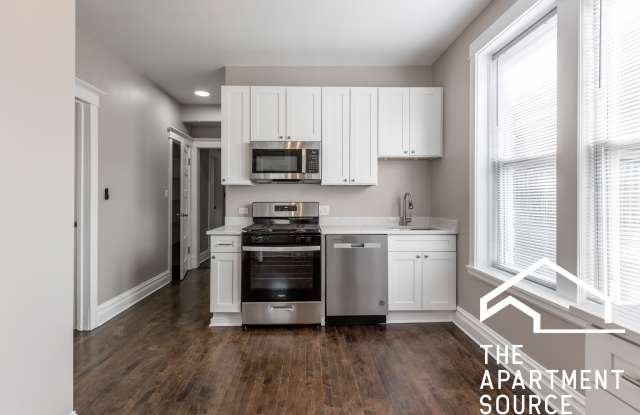 Yellen - 1118 North Oakley Boulevard, Chicago, IL 60622