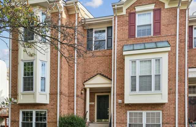 11 MORNING BREEZE COURT - 11 Morning Breeze Court, Colesville, MD 20904