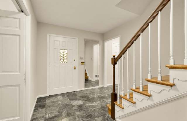 Impressive 5BR/3.5BA Luxmanor Home with Multiple Living Spaces Gallery 4