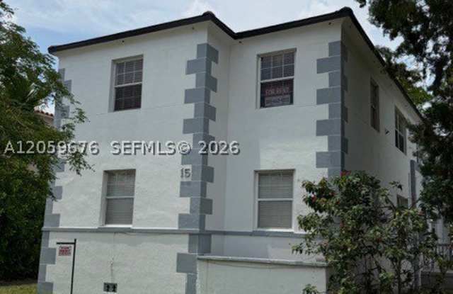 15 Sidonia Ave Gallery 1