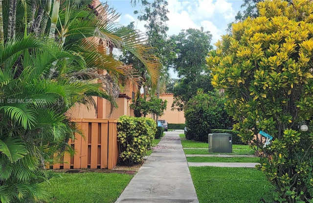 7231 Miami Lakes Dr - 7231 Miami Lakes Drive, Miami Lakes, FL 33014