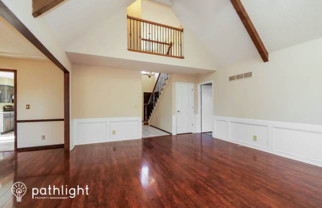 13837 West 110th Terrace Gallery 4