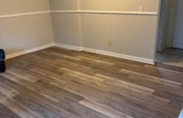 2836 Candlewood Circle photos photos