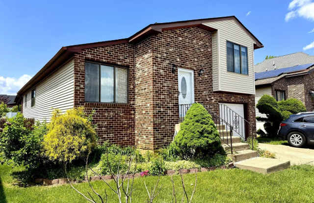 13042-00 TRINA Drive photos photos 13042-00 TRINA Drive photos photos