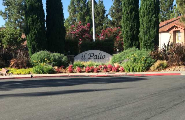 1/2 Mile to Good Schools, Pool/Spa/Sauna, Close to Freeways photos photos