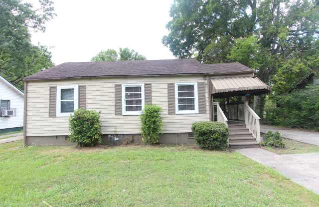 New On The Market! Fresh New Updates!! Better Hurry To See This One!! photos photos