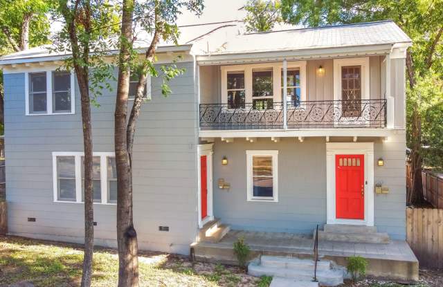 SPACIOUS MAHNCKE PARK DUPLEX photos photos
