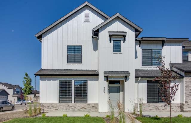This gorgeous 3 bedroom, 2.5 bath townhome is 1440 square feet of HOME! - 260 South Echo Canyon Avenue, Meridian, ID 83642