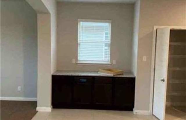 1262 Cross Gable Gallery 4
