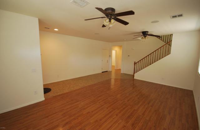4012 W PEDRO Lane Gallery 3