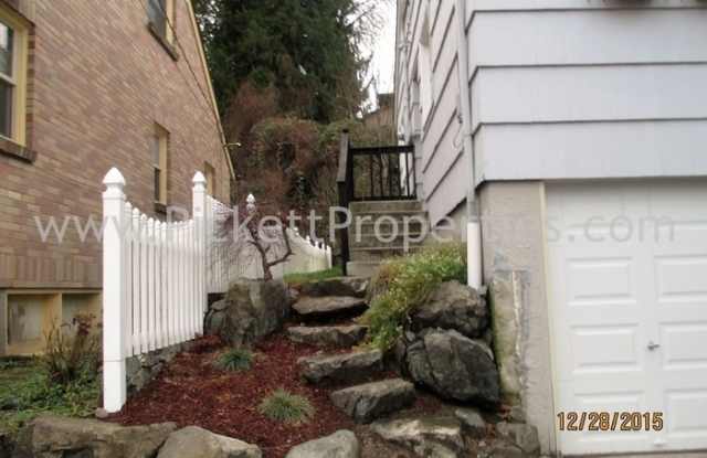 139 South Lafayette Avenue Gallery 4
