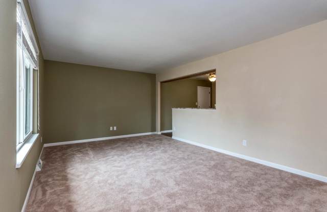 6402 E Bethany Place Gallery 3