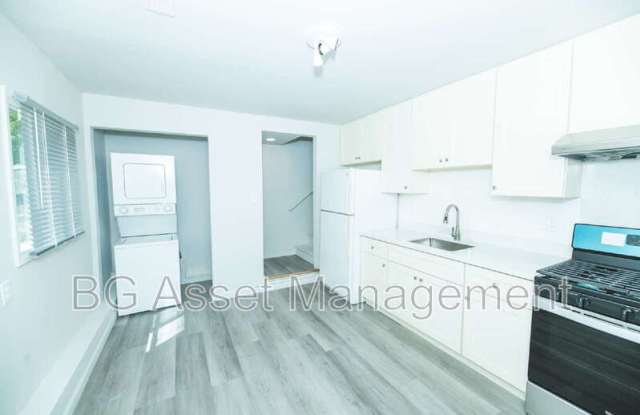 3025 Yolo Ave photos photos