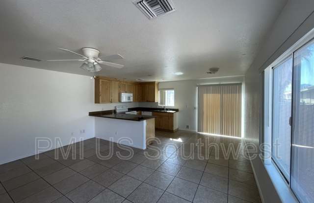 384 Anna Cir Gallery 2