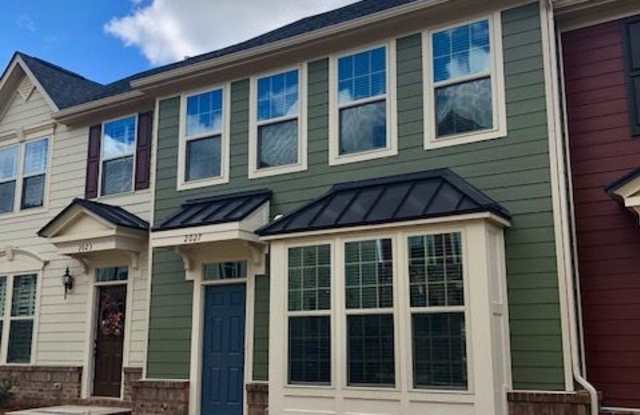 2027 Sage Park Drive - 2027 Sage Park Dr, Charlotte, NC 28217
