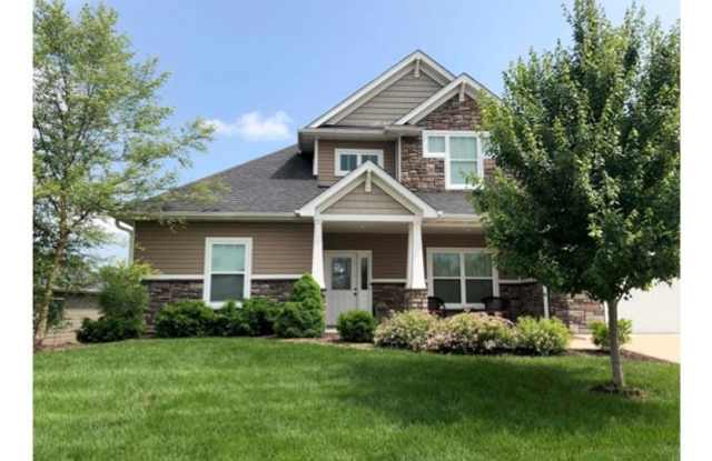 Beautiful 5BR 2.5BA Craftsman in Wyndham Ridge photos photos