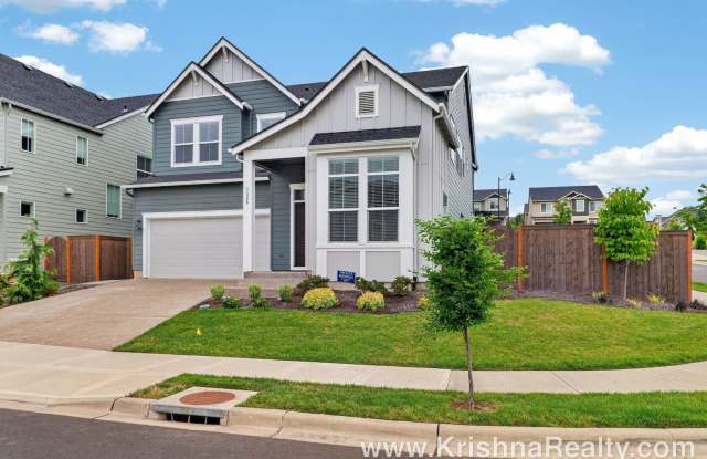 Modern 4 Bedroom | 2.5 Bathroom | Craftsman in Abbey Creek | Main Level Den/Office! | Corner Lot with Custom Patio! Gallery 3