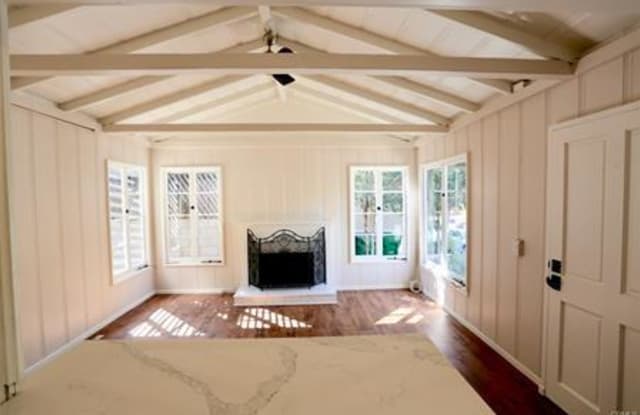 445 Graceland Drive - 445 Graceland Drive, Laguna Beach, CA 92651