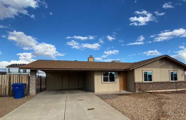 1629 S 82nd St - 1629 South 82nd Street, Mesa, AZ 85209