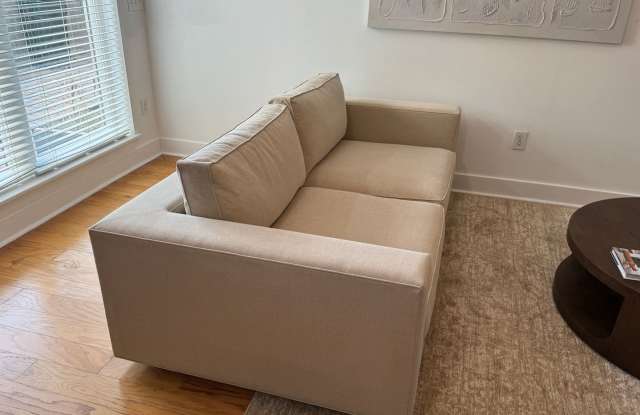 Charming 1BR Condo in Louisville Gallery 4