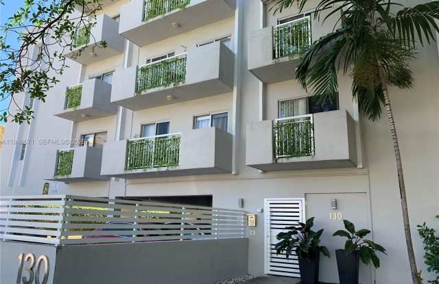 130 Mendoza Ave photos photos