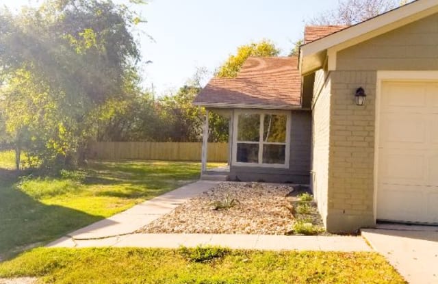 10610 Lanshire Dr. A - 10610 Lanshire Drive, Austin, TX 78758