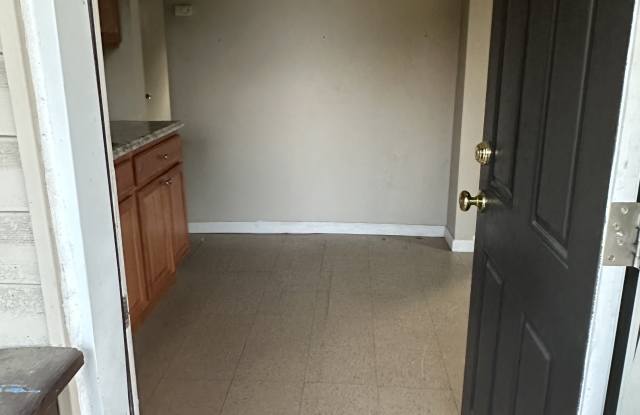 914 Dartmouth Avenue Southwest - D photos photos