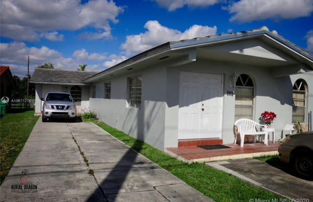 7115 SW 21st St - 7115 SW 21st St, Coral Terrace, FL 33155