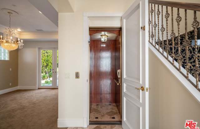 16641 Calle Brittany Gallery 4