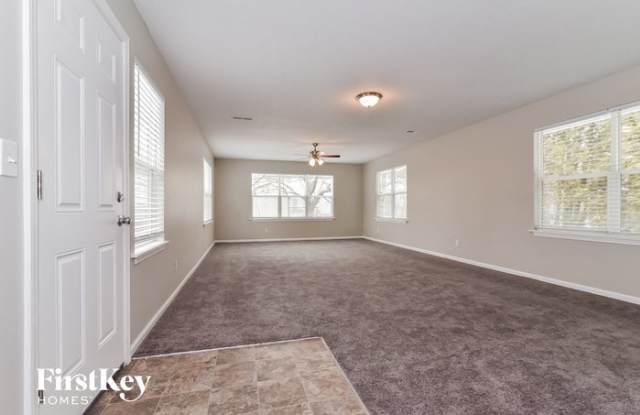 11704 Grenadier Lane Gallery 3