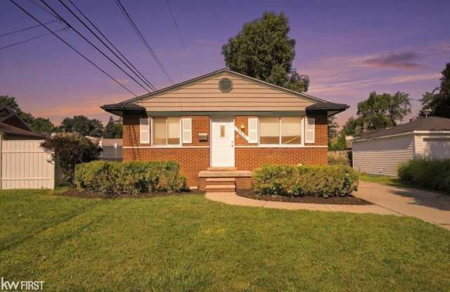 825 Wilson Avenue photos photos